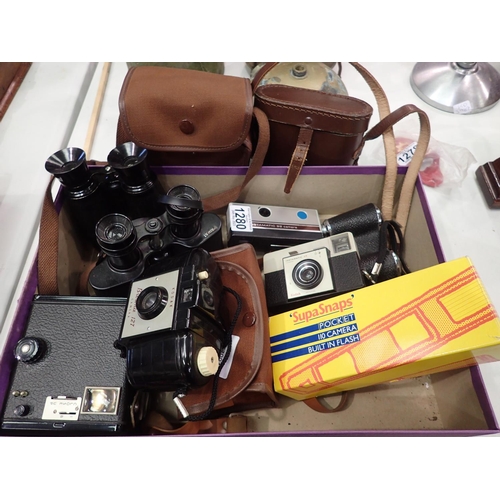 1280 - Vintage cameras, binoculars and opera glasses. P&P Group 2 (£18+VAT for the first lot and £3+VAT for... 