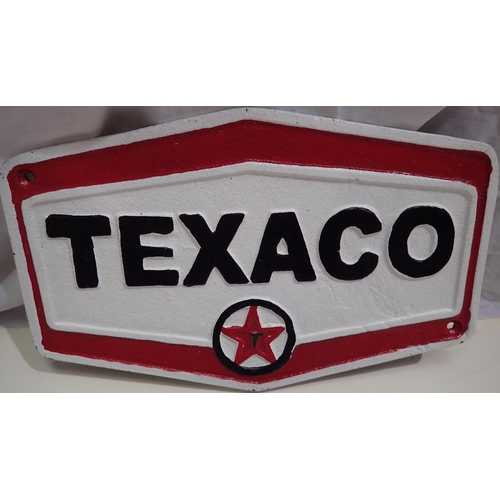 1367 - Cast iron hexagonal Texaco plaque, W: 20 cm. P&P Group 1 (£14+VAT for the first lot and £1+VAT for s... 