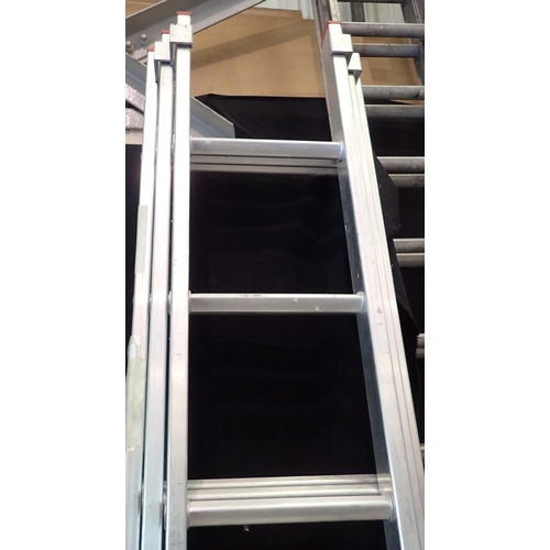 1714 - Extending aluminium ladder. Not available for in-house P&P