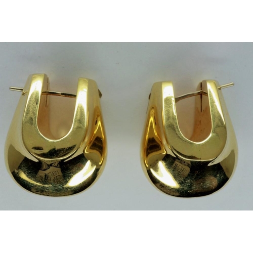 18 - A pair of 18ct gold heavy gauge earrings, H: 28 mm, 14.4g. P&P Group 1 (£14+VAT for the first lot an... 