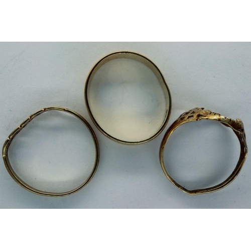 27 - Three 9ct gold rings (lacking stone / mis-shapen), combined 3.3g. P&P Group 1 (£14+VAT for the first... 