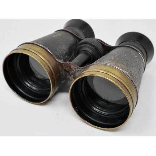 442 - Pair of French made field and aviation eight lens binoculars. P&P Group 2 (£18+VAT for the first lot... 