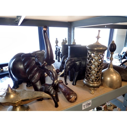 1196 - Collection of mixed items including treen and brassware. Not available for in-house P&P