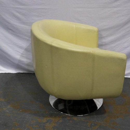 2156 - Tub cream armchair on swivel base. Not available for in-house P&P