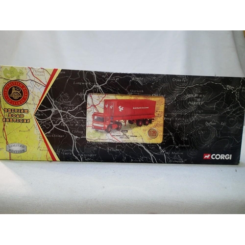 2076 - Corgi big truck, 22201 AEC Mercury with tilt trailer and load B.R.S. Excellent condition, storage we... 