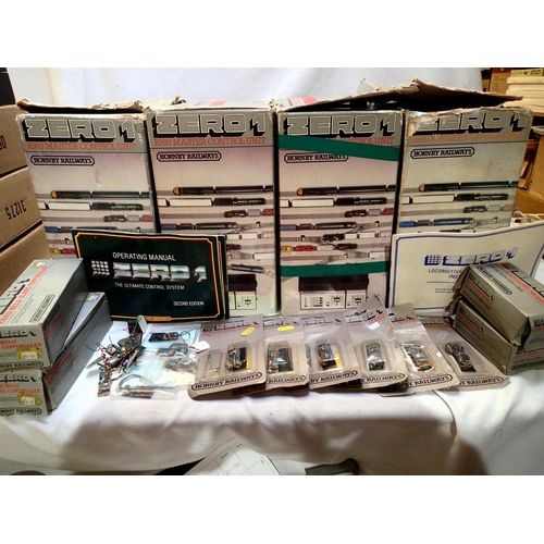 Hornby Zero 1 control system to include four R950 Master control unit ...