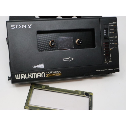 WM-R202  ジャンク品　カセットウォークマン 1986年に購入したSONY カセット ウォークマン(walkman) WM-R202