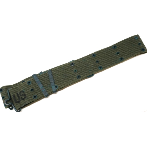 2195 - US Vietnam War period M56 pistol belt, formerly of RAF Burtonwood. P&P Group 2 (£18+VAT for the firs... 