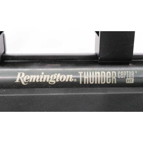 2110 - Remington Thunderceptor composition .22 air rifle with scope. P&P Group 2 (£18+VAT for the first lot... 