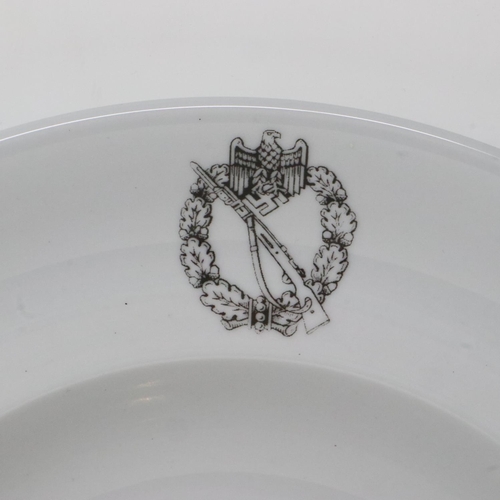 2196 - 1938 Dated German Army Infantry Assault marked ceremonial dinner bowl. P&P Group 2 (£18+VAT for the ... 