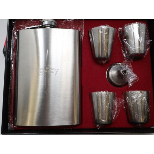 2220 - Royal Marine Commando hip flask presentation set, boxed. The flask and cups are engraved with the RM... 