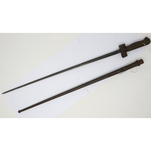 2241 - WWI French Lebel 1886 Model Bayonet with steel scabbard. P&P Group 2 (£18+VAT for the first lot and ... 