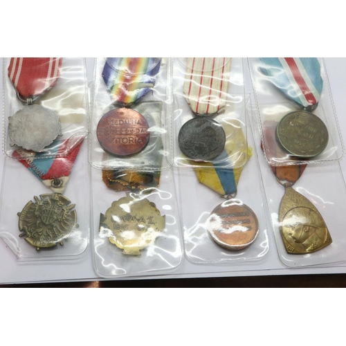 2395 - A collection of WWI Allied forces medals, including Portugal, Poland, Belgium, Serbia and Greece (6)... 