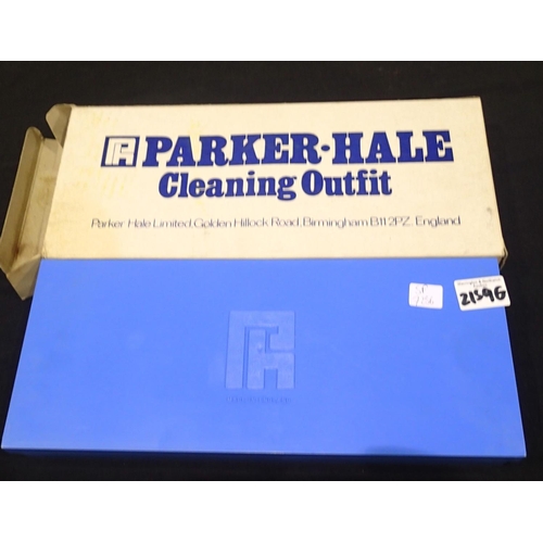 2159G - Parker Hale boxed 12g cleaning kit and eight 12g snap caps. P&P Group 2 (£18+VAT for the first lot a... 