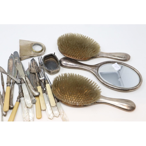 136 - Hallmarked silver hand mirror, two hallmarked hair brushes, hallmarked silver box plus other hallmar... 