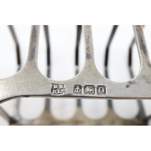 144 - Hallmarked silver toast rack, Birmingham assay, L: 70 mm, 59g. P&P Group 1 (£14+VAT for the first lo... 