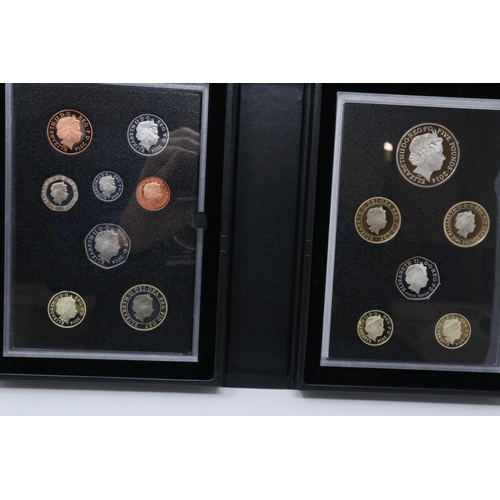 153 - The Royal Mint 2014 United Kingdom Proof Coin Set Collector Edition within folio case. P&P Group 1 (... 