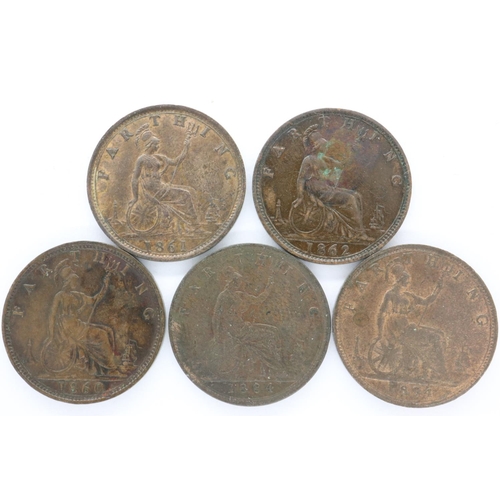 175 - Five farthings of Queen Victoria: 1860, 1861, 1862, 1884 and 1894. P&P Group 1 (£14+VAT for the firs... 