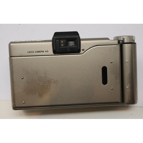 538 - Leica Minilux zoom film camera, good working order and clean lens. P&P Group 2 (£18+VAT for the firs... 