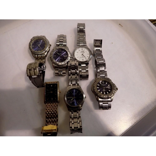 1076 - Six mixed gents wristwatches including Constant & Limit. P&P Group 1 (£14+VAT for the first lot and ... 