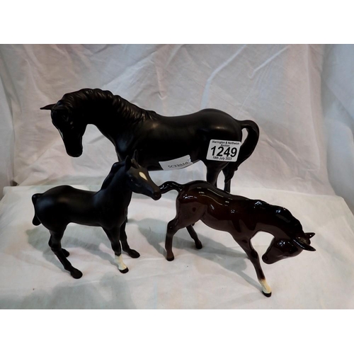 1249 - Three Beswick horses, largest H: 18 cm. P&P Group 2 (£18+VAT for the first lot and £3+VAT for subseq... 