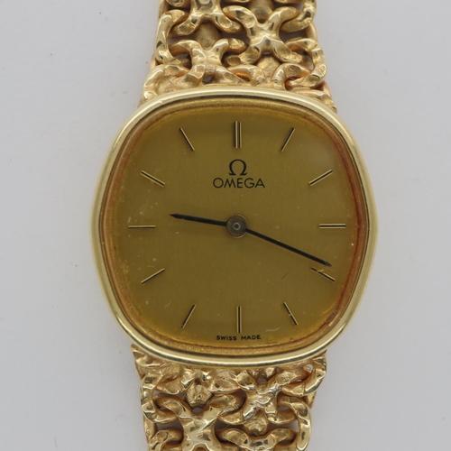 122 - OMEGA: ladies 9ct gold wristwatch on a 9ct gold bracelet, winder detached but present total 29g. P&P... 