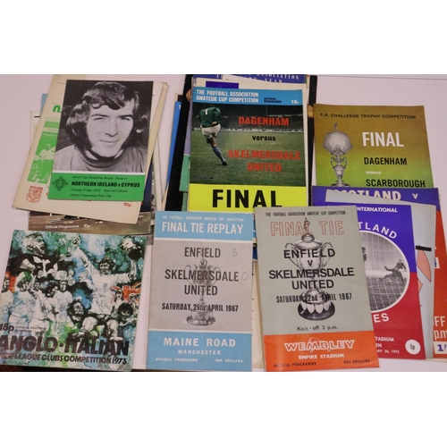 2138 - Mixed football programmes international charity games and testimonies. UK P&P Group 2 (£20+VAT for t... 