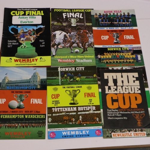 2143 - Eight football league cup programmes 1968 and later. UK P&P Group 1 (£16+VAT for the first lot and £... 