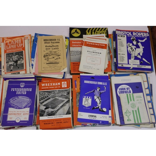 2158 - Approx 250 mixed football programmes leagues 1 - 4 mainly 1960s and 1970s. Not available for in-hous... 