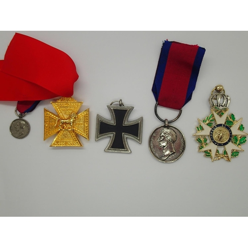 2454 - Three replica 19th century medals, Iron cross and miniature Waterloo medal. UK P&P Group 1 (£16+VAT ... 