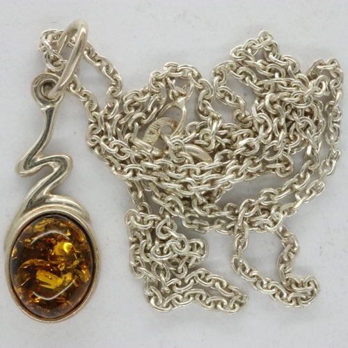 52 - 925 silver and Baltic amber pendant necklace, chain L: 44 cm. UK P&P Group 1 (£16+VAT for the first ... 