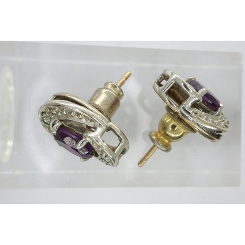 70 - Pair of 9ct gold stud earrings set with amethyst and diamond, H: 15 mm, 2.0g. UK P&P Group 1 (£16+VA... 