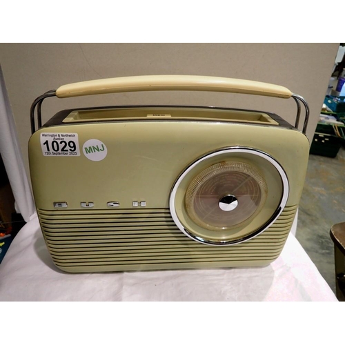 1029 - Original Bush medium and long wave radio, receiver type TR 82C. UK P&P Group 2 (£20+VAT for the firs... 