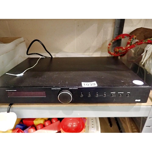 1039 - TIBo T1 430 DAB FM tuner, working at lotting. Not available for in-house P&P