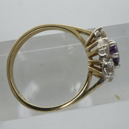 9 - 9ct gold cluster ring set with amethyst and cubic zirconia, size O/P, 3.2g. UK P&P Group 0 (£6+VAT f... 