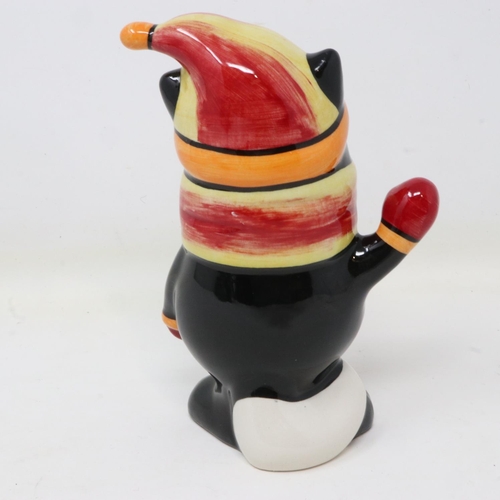 199 - Lorna Bailey snowballing cat, no cracks or chips, H: 13 cm. UK P&P Group 1 (£16+VAT for the first lo... 