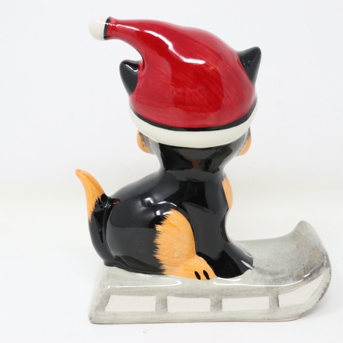 204 - Lorna Bailey cat on sledge, no cracks or chips, H: 13 cm. UK P&P Group 1 (£16+VAT for the first lot ... 