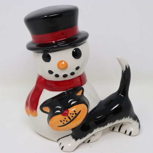 209 - Lorna Bailey snowman cat, no cracks or chips, H: 13 cm. UK P&P Group 1 (£16+VAT for the first lot an... 