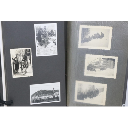 2047 - German WWII military presentation photograph album with contents. UK P&P Group 1 (£16+VAT for the fi... 