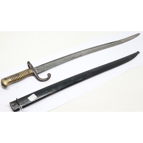 2197 - A French 19th century M1866 chassepot sword bayonet with hooked quillon, metal scabbard, indistinctl... 