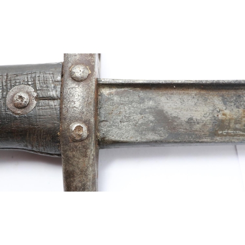 2198 - WWI French Gras Bayonet and steel scabbard. UK P&P Group 2 (£20+VAT for the first lot and £4+VAT for... 