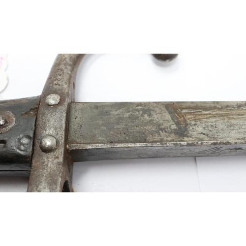 2198 - WWI French Gras Bayonet and steel scabbard. UK P&P Group 2 (£20+VAT for the first lot and £4+VAT for... 