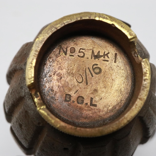 2217 - WWI N° 5 Mills grenade with early alloy base. UK P&P Group 2 (£20+VAT for the first lot and £4+VAT f... 