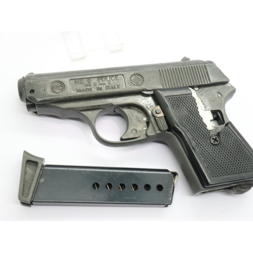 2241 - Bruni 8mm PAK blank firing pistol, PPk style (Grip damaged). UK P&P Group 2 (£20+VAT for the first l... 