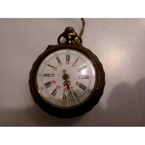 1156 - Brass cased pocket watch. UK P&P Group 1 (£16+VAT for the first lot and £2+VAT for subsequent lots)