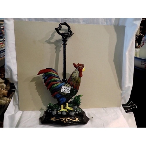 1295 - Cast iron doorstop in the form of a cockerel, H: 33 cm. UK P&P Group 3 (£30+VAT for the first lot an... 