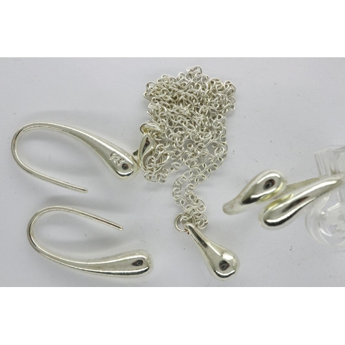 78 - 925 silver necklace, earrings and ring suite, chain L: 40 cm. UK P&P Group 1 (£16+VAT for the first ... 