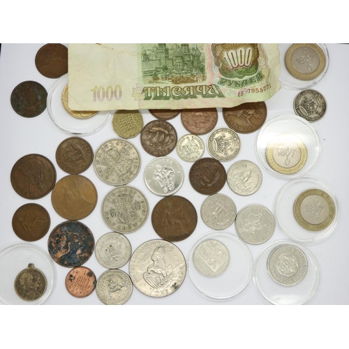 174 - Small collection of UK and world coins. UK P&P Group 1 (£16+VAT for the first lot and £2+VAT for sub... 