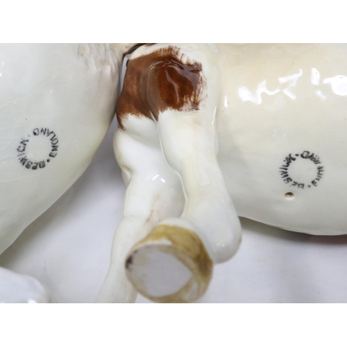 323 - Two Beswick piebald horses, no cracks or chips, largest H: 17 cm. UK P&P Group 2 (£20+VAT for the fi... 