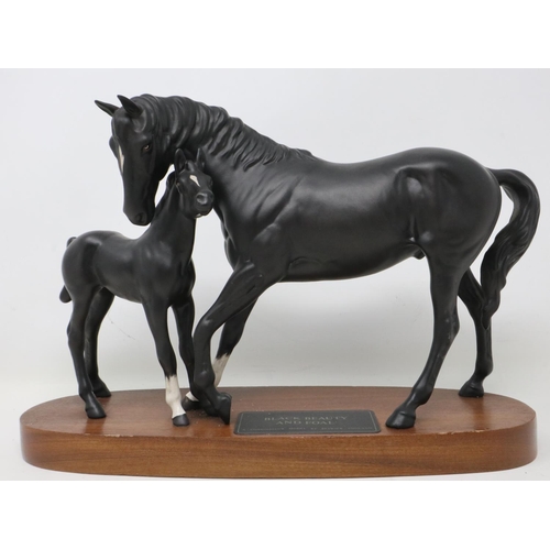 355 - Beswick Connoisseur model Black Beauty and foal on plinth, no cracks or chips, L: 30 cm. UK P&P Grou... 